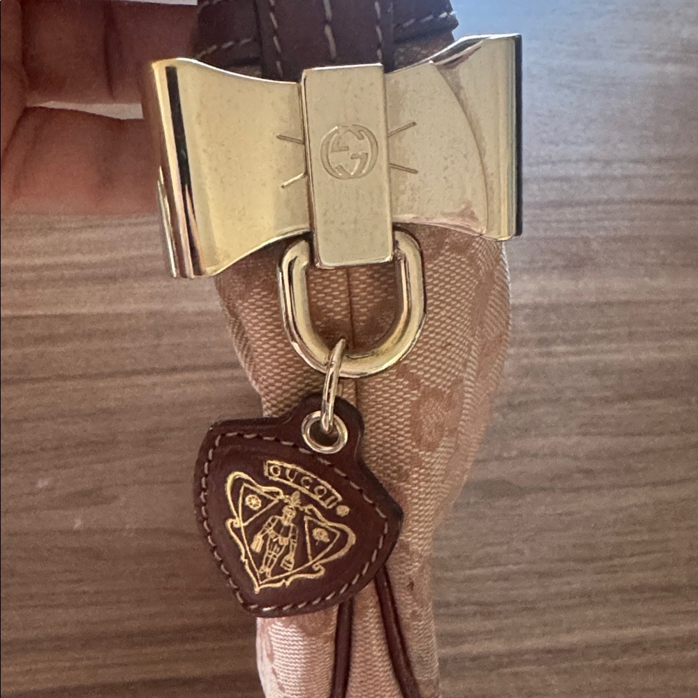 Vintage Gucci bag - Picture 2 of 16